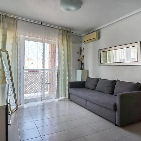 2 Bedroom Center Of Torrevieja